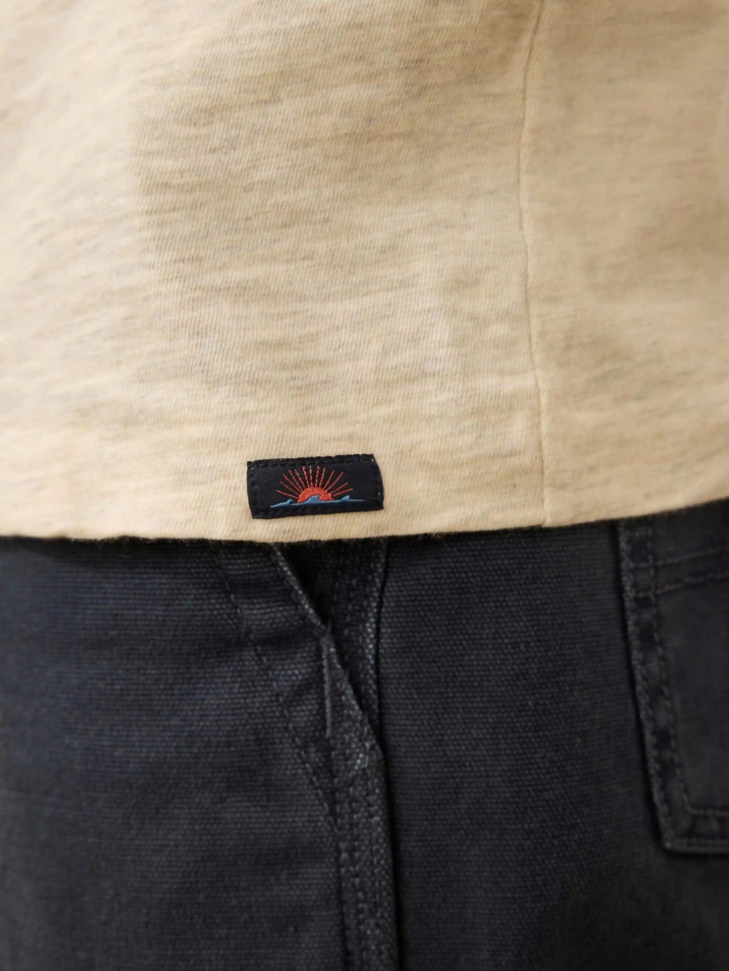 Nazare Sunwashed Tee - Island Dune Heather