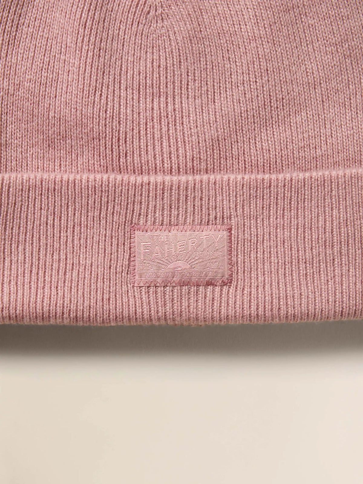 Faherty Essential Beanie - Misty Rose