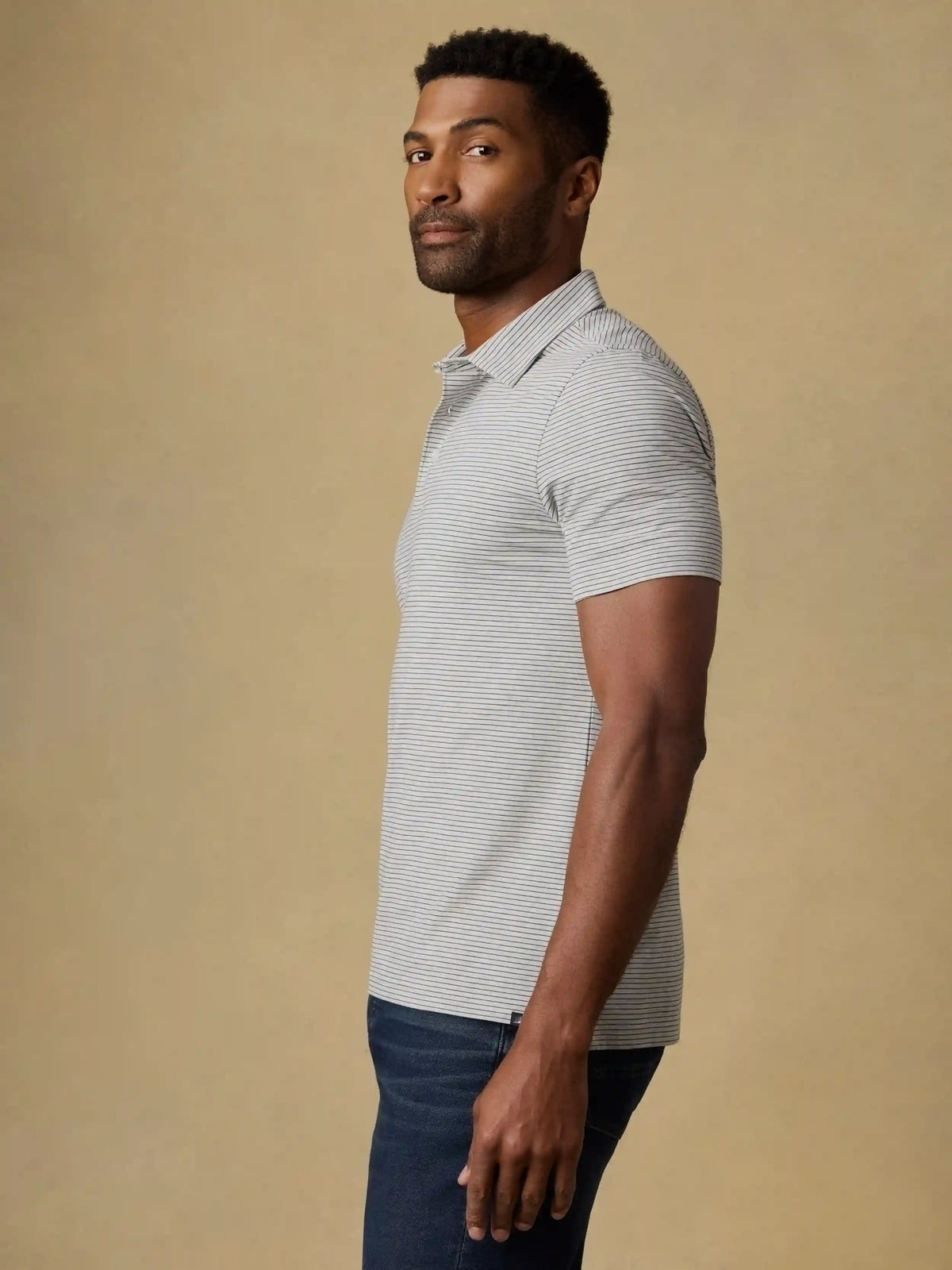 Short-Sleeve Movement™ Polo - Dark Cloud Stripe
