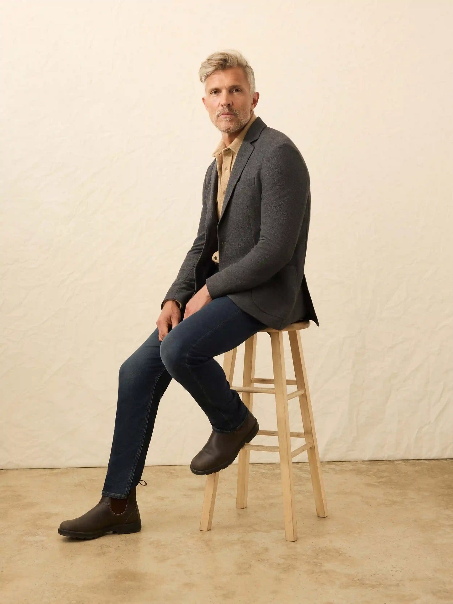 Knit Blazer - Charcoal Cliff