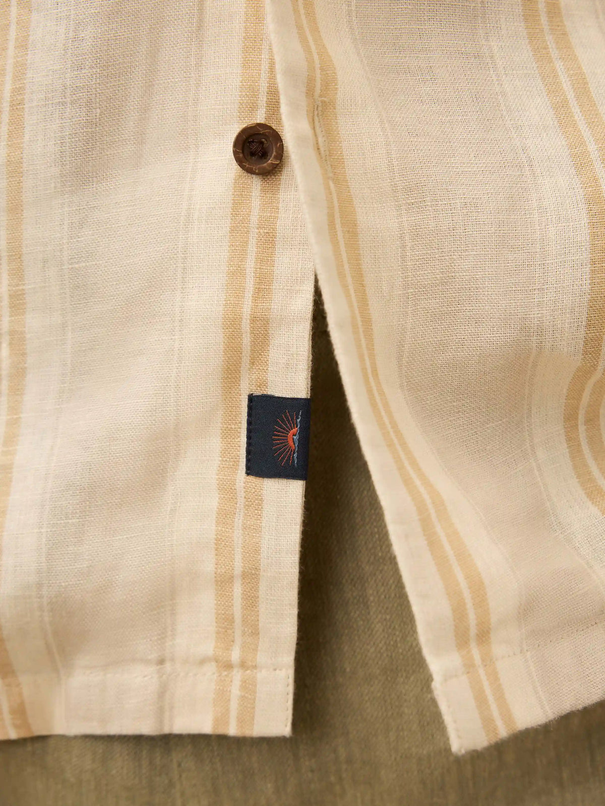 Short-Sleeve Laguna Linen Camp Shirt - Oak Island Stripe