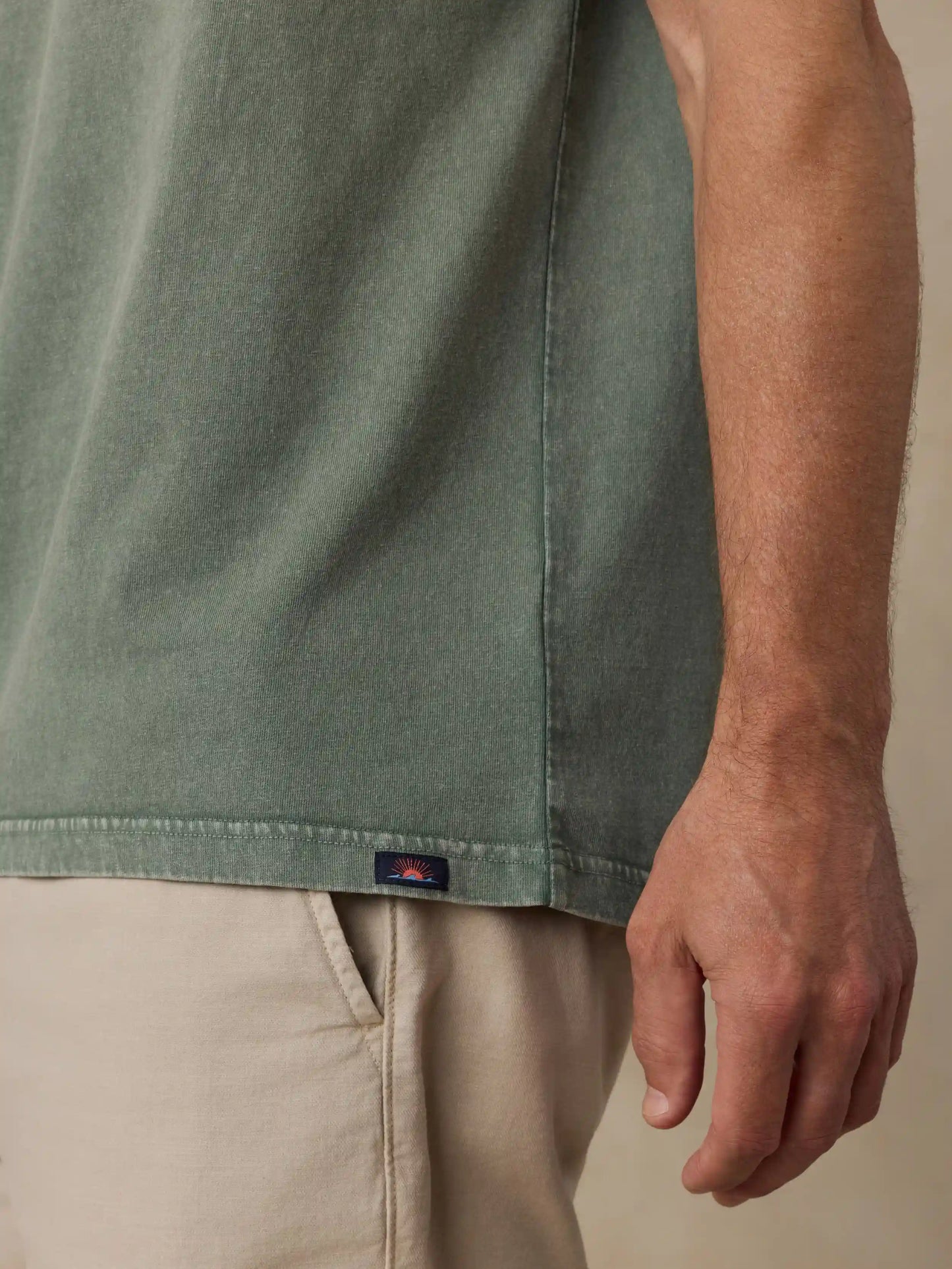 Short-Sleeve Recycled Cotton Tee - Terrain Olive