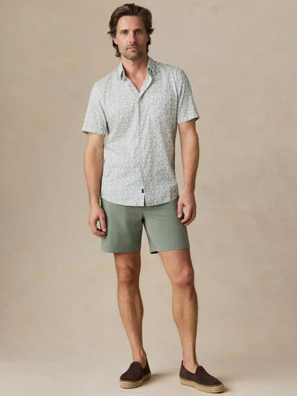 Short-Sleeve Movement™ Monterey Shirt - Aspen Green Leaf