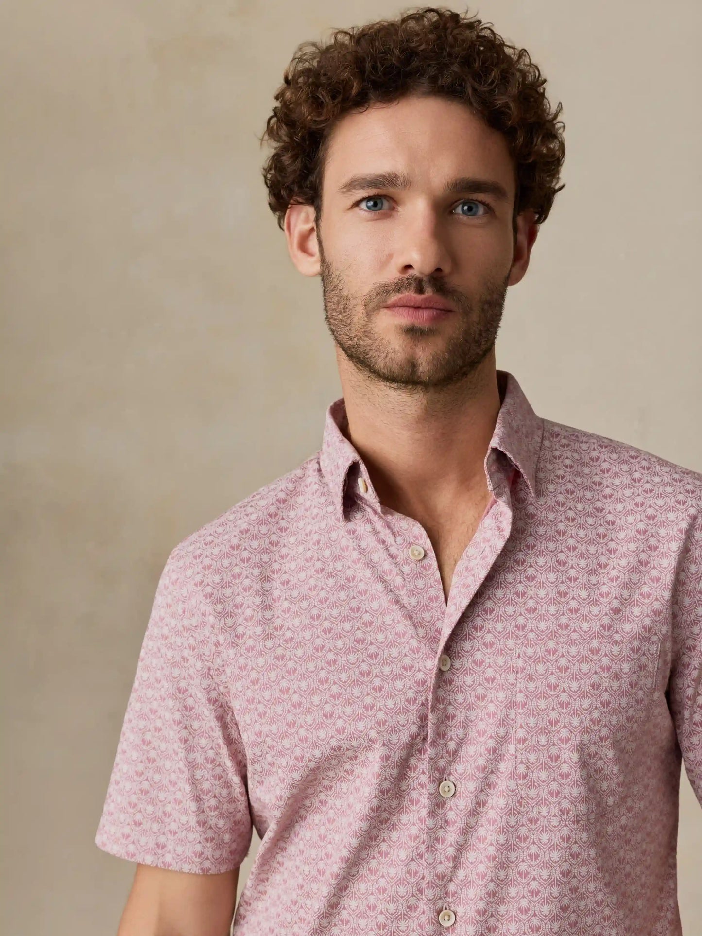 Short-Sleeve Movement™ Monterey Shirt - Rose Palm Mosaic