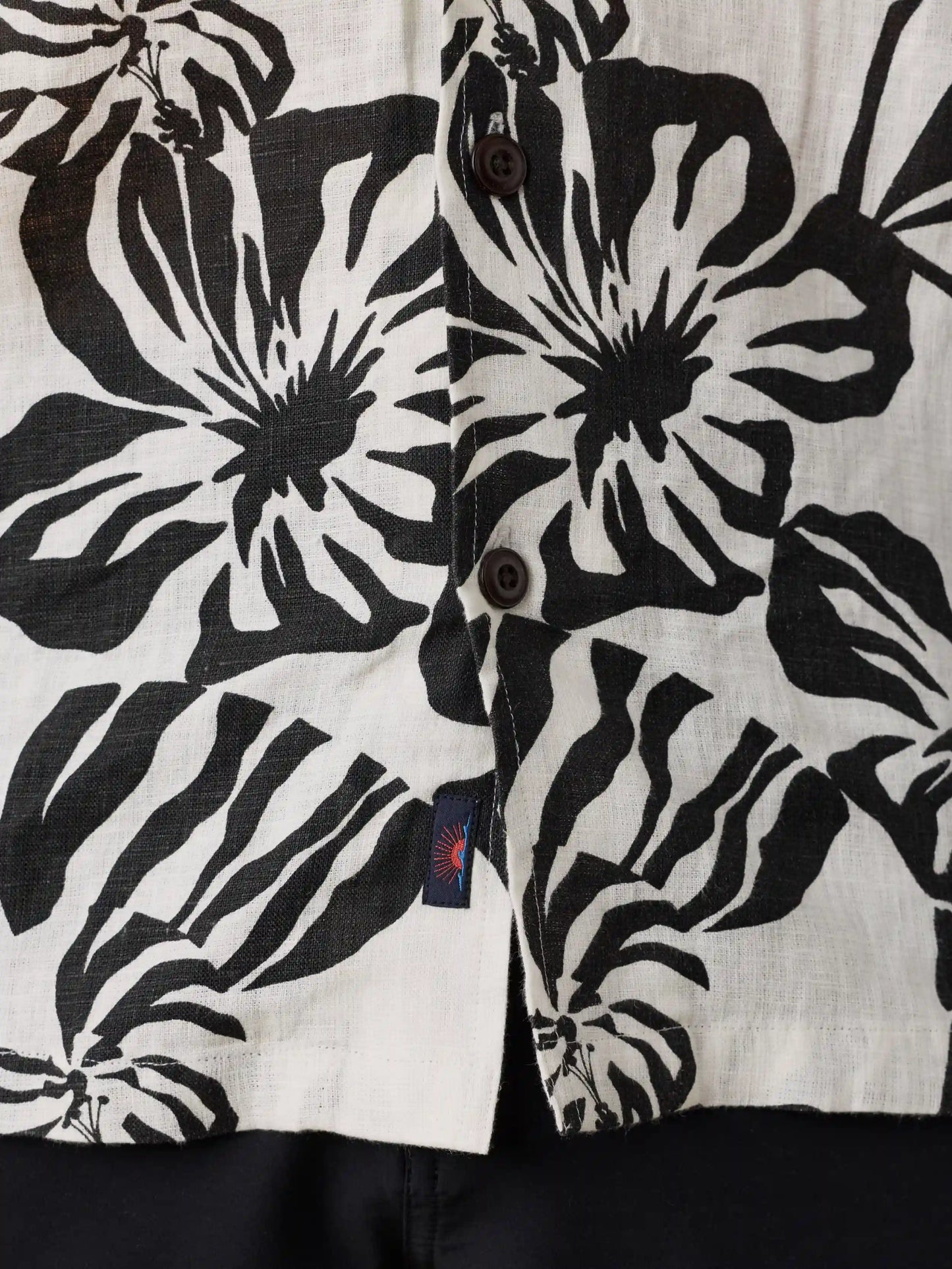 Short-Sleeve Linen Camp Shirt - Midnight Black Floral