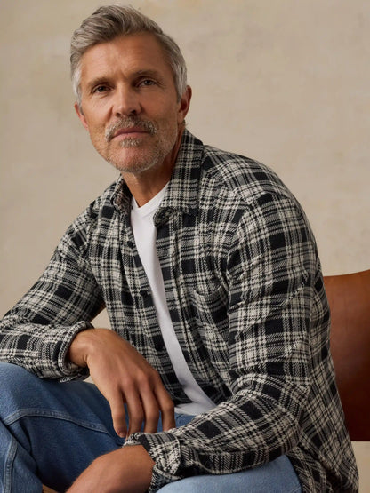 Legend™ Sweater Shirt (Single Pocket) - Charcoal Coast Plaid