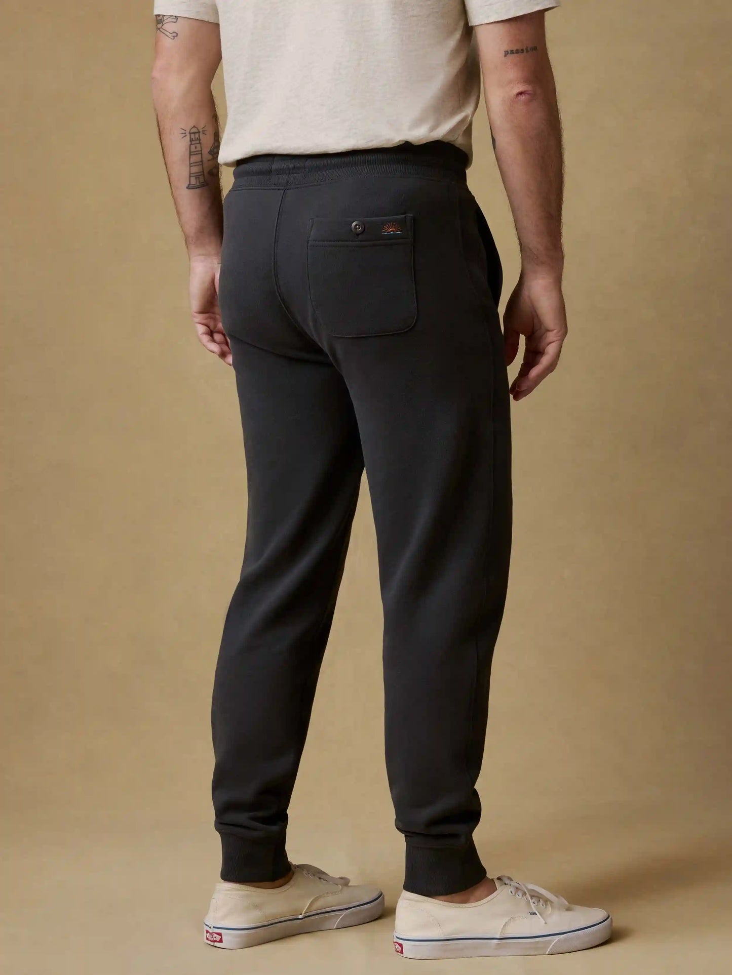 High Standard Fleece Sweatpant - Mountain Black