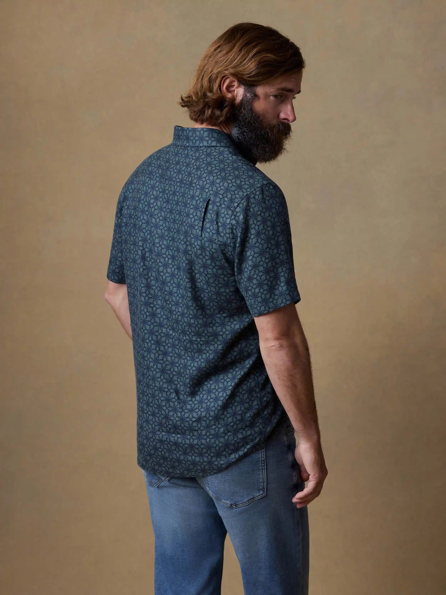 Short-Sleeve Breeze Shirt - Spruce Lotus Tile