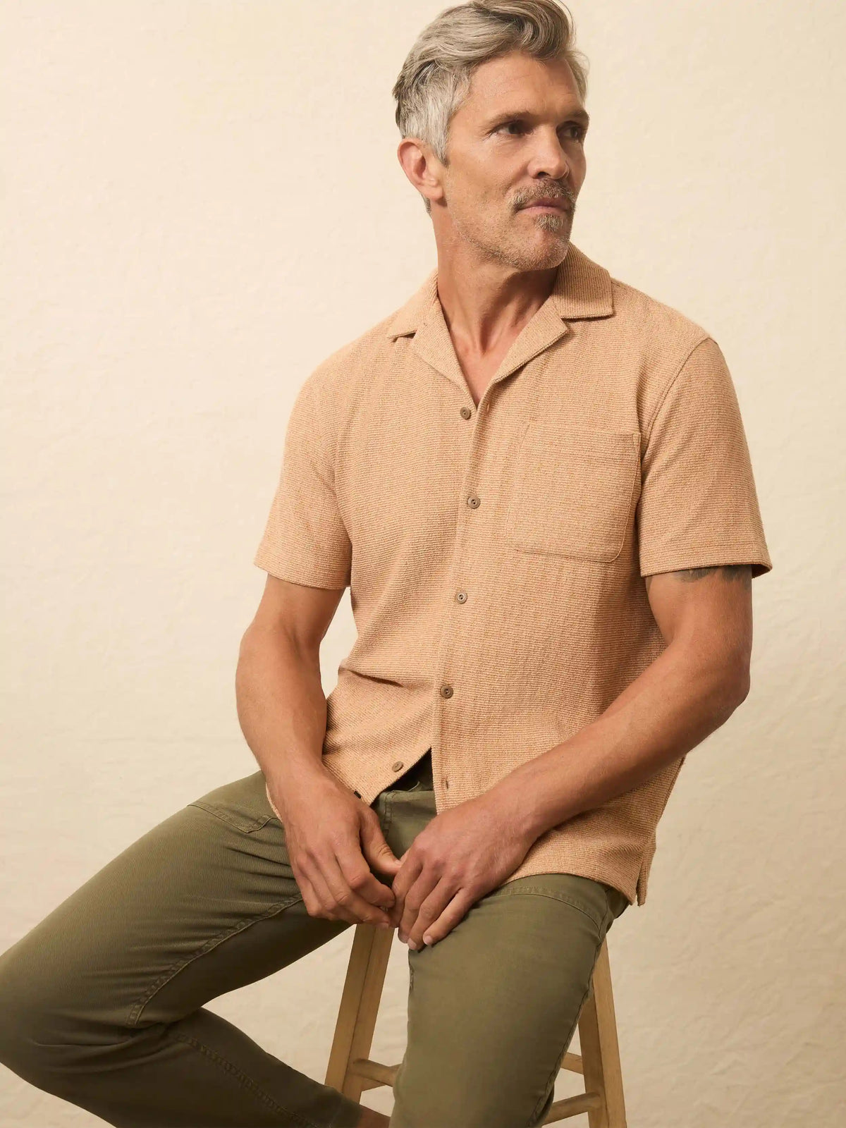 Short-Sleeve Oasis Shirt - Rust Orange