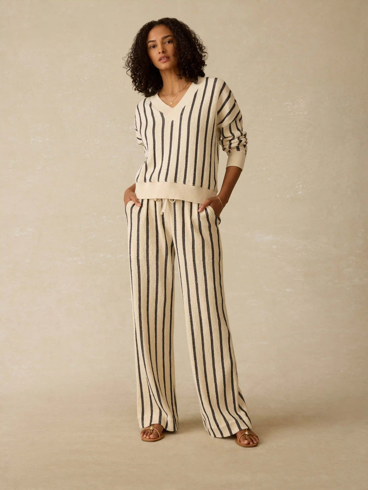 Dockside V-Neck Sweatshirt - Moon Shadow Stripe