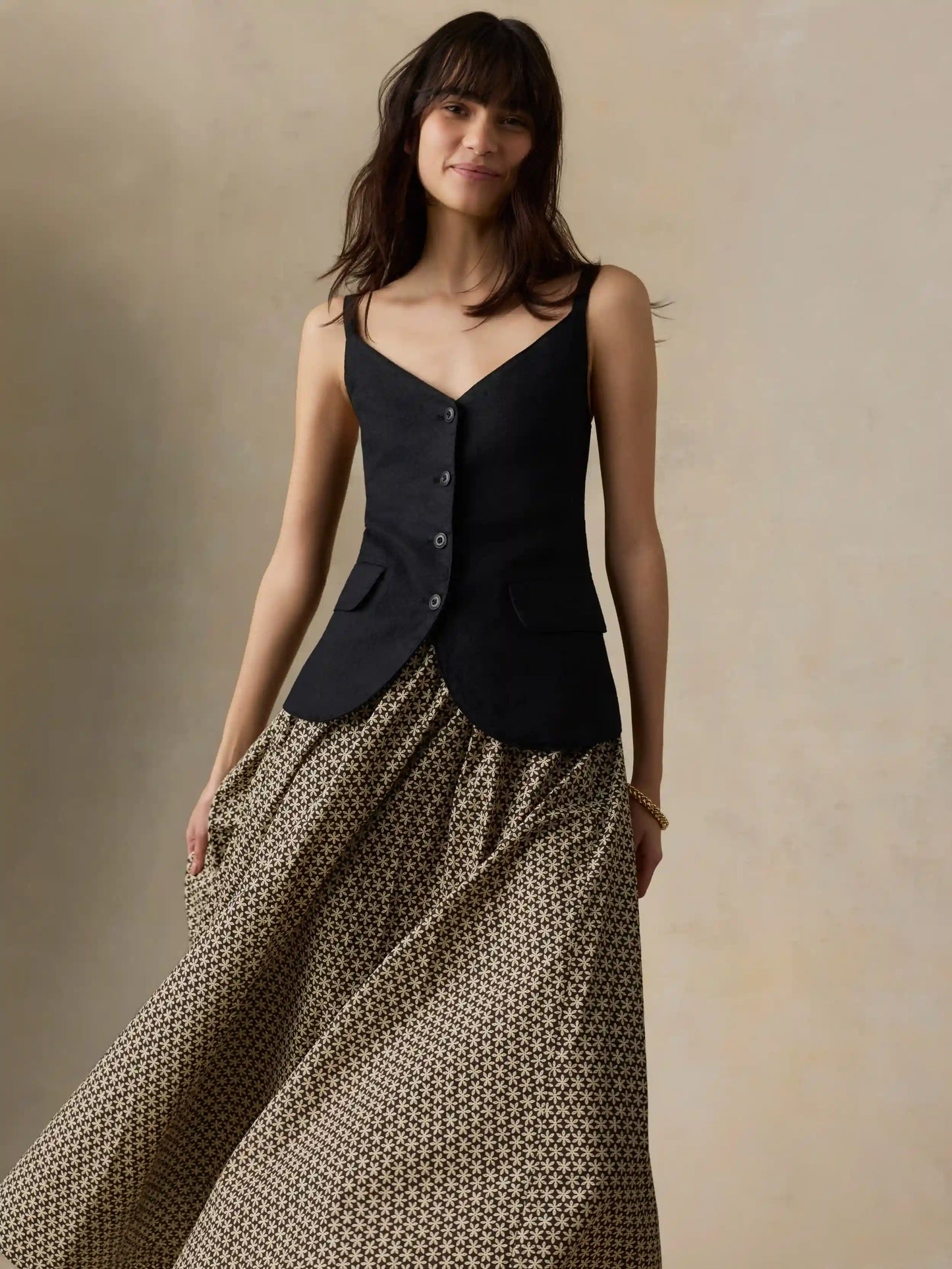 Sun Strider Linen Milo Vest - Black